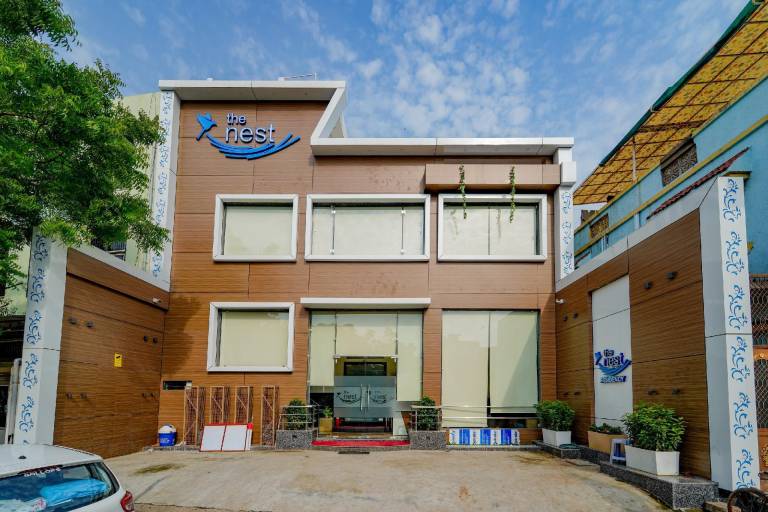 Apartment Patel Society