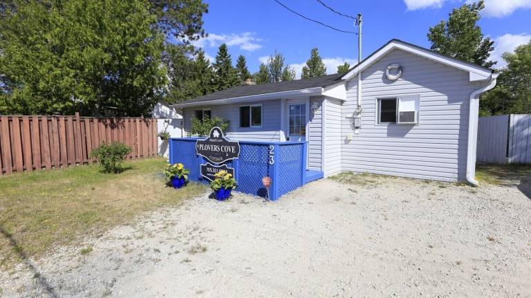 Cottage  Wasaga Beach