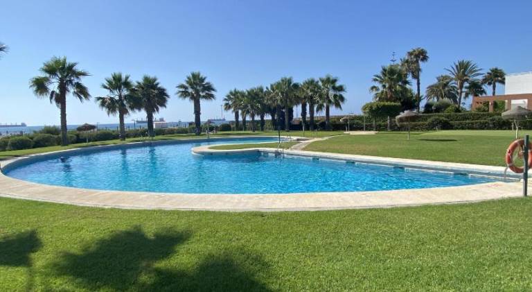 Holiday apartment with pool — photo 5