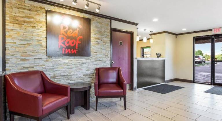 Red Roof Inn Dry Ridge — photo 4