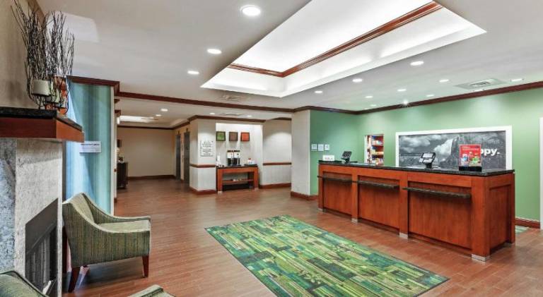Hampton Inn & Suites El Paso West — photo 4