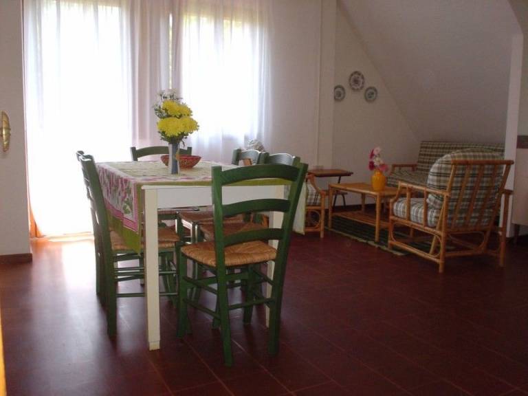Beautiful apartment with yard & terrace | Close to the beach | Pet-friendly — photo 4