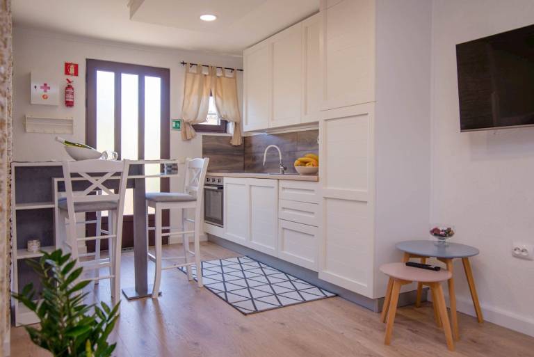 Beautiful rental apartment with terrace | Dogs allowed — photo 2