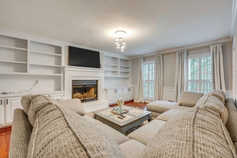 Cottage Kennesaw