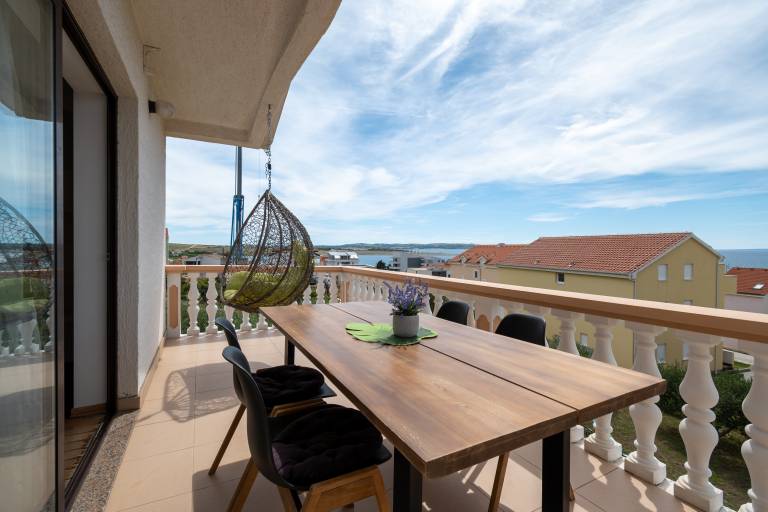 Apartament Povljana