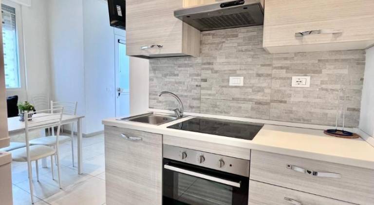 Holiday apartment with 2 rooms for 4 persons — photo 4