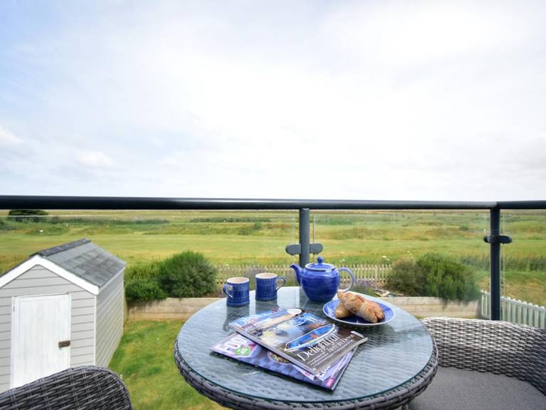Beautiful cottage with garden | Water view | Pets allowed — photo 3