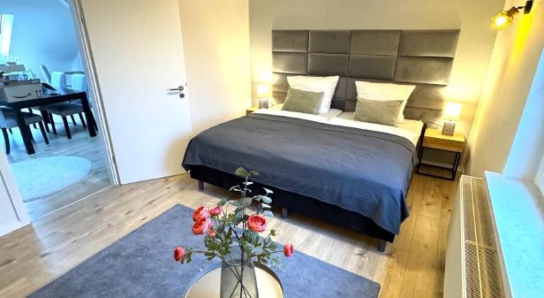 Holiday apartment with 1 room for 5 persons in Schkeuditz