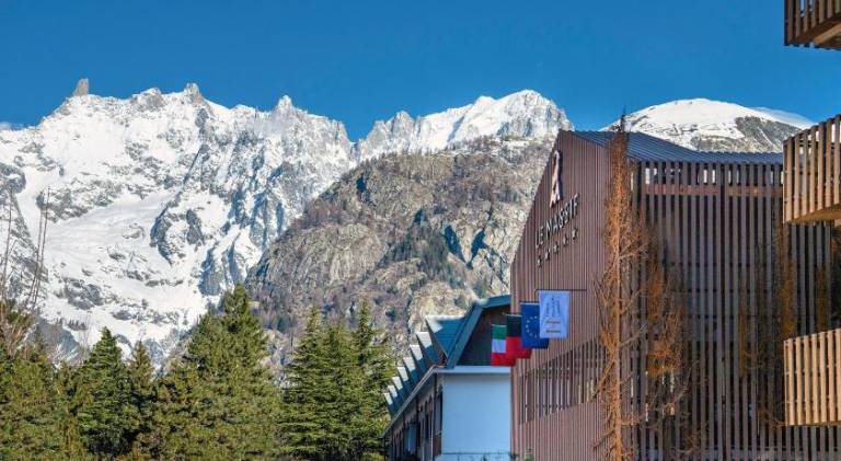 Le Massif Hotel & Lodge Courmayeur The Leading Hotels of the World in Courmayeur