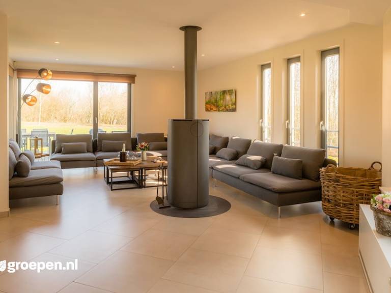 House with BBQ, terrace & garden — photo 5