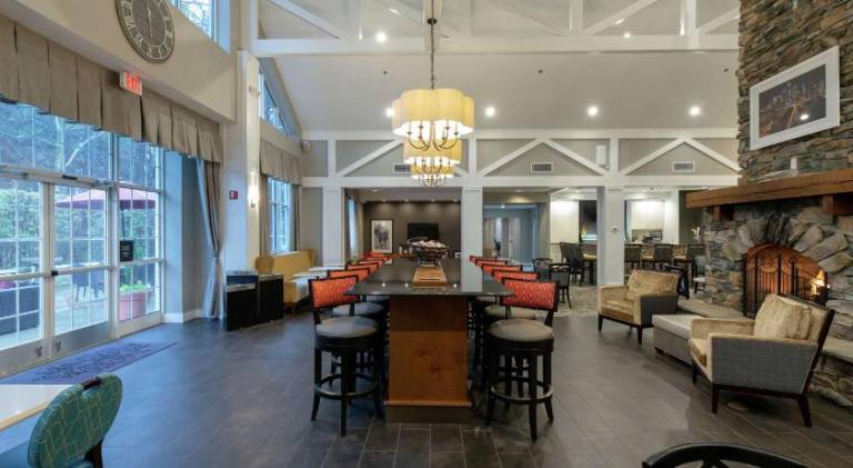 Hampton Inn & Suites Raleigh Cary Lenovo Center — photo 2