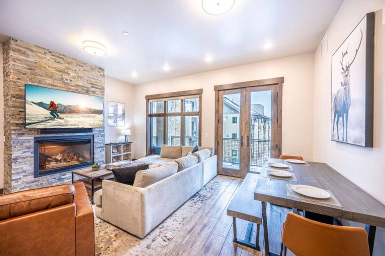 Condo  Solitude