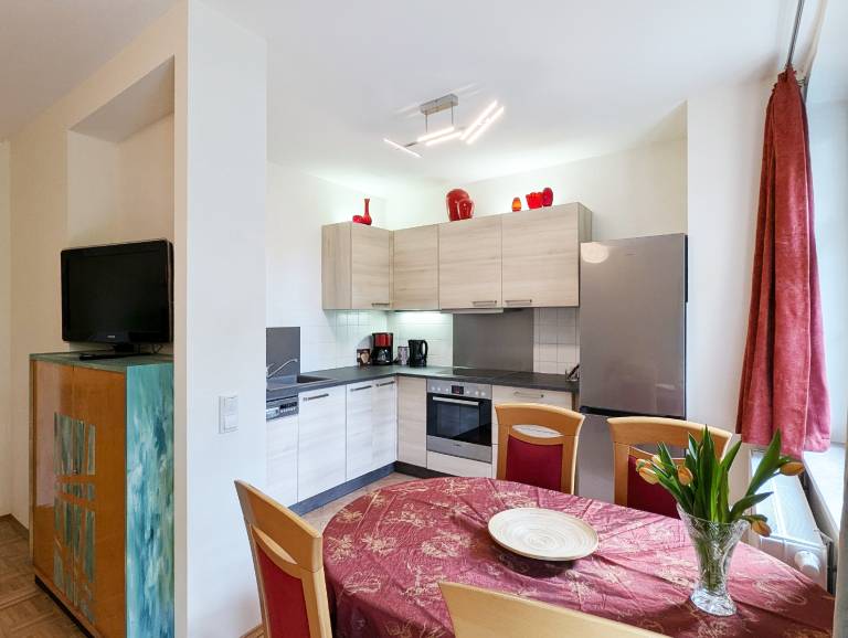 Children-friendly beautiful holiday apartment with terrace & yard | Garden view | Perfect for remote work | Pet-friendly — photo 4