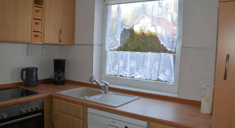 Rental apartment with 2 rooms for 3 persons — photo 4