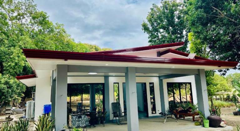 ALC Transient Home in Calatagan