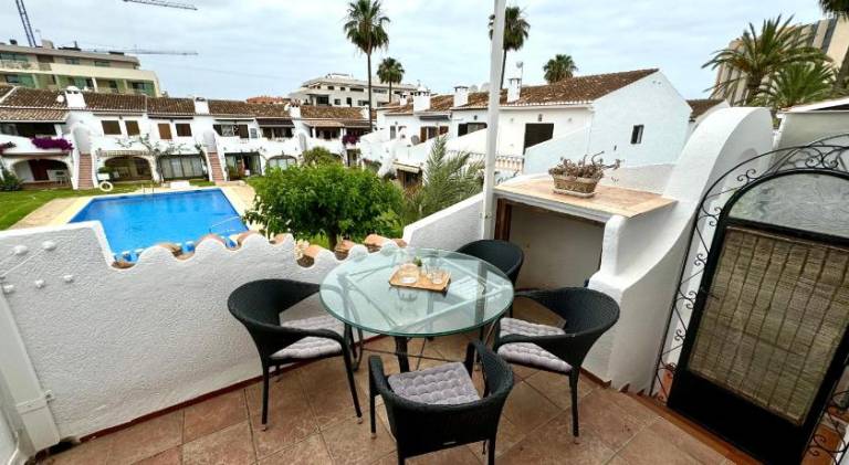 Apartment with patio, yard & pool | Next to the beach | Pets are welcome — photo 5