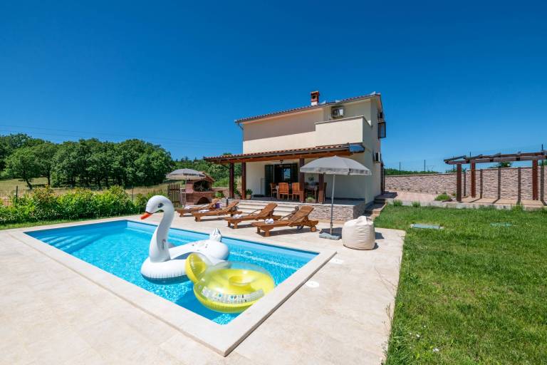 Ferienhaus in Manjadvorci, Krnica f&uuml;r max. 6 Personen