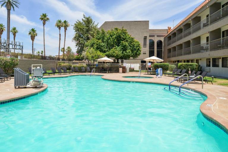 Holiday Inn Express Palm Desert By IHG — photo 3
