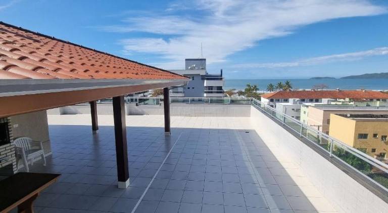 Holiday apartment with 2 rooms for 8 persons in Ubatuba