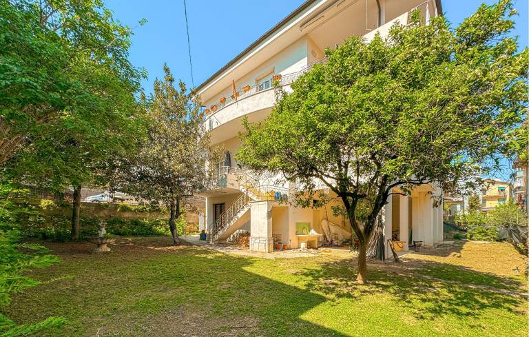 Maisonette-Wohnung Paese Alto