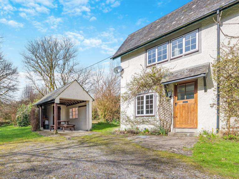 Cottage  Dartmoor Forest
