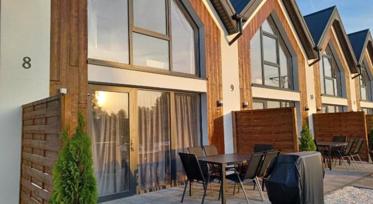 House with yard, barbeque & terrace — photo 4