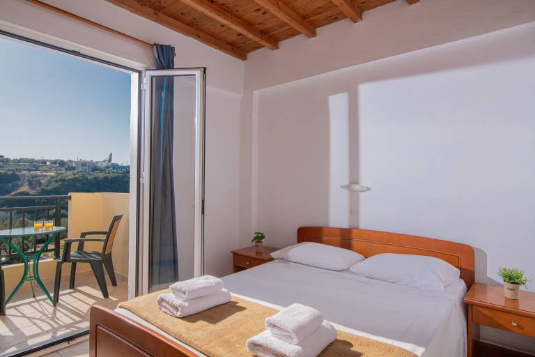 Rental apartment with pool & garden | Sea view — photo 3