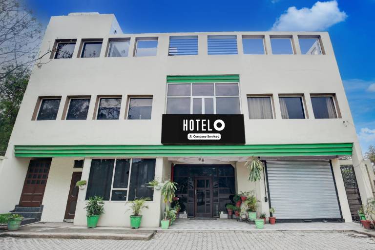 Super Hotel O Dera Bassi Ambala Chandigarh Road