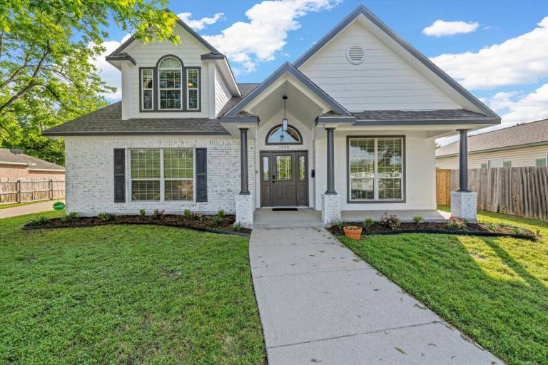 House  Sanger-Heights