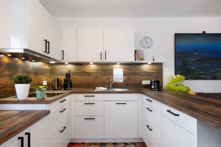 Children-friendly charming apartment with garden, terrace & fast internet | Garden view | Good for workation | Pet-friendly — photo 4