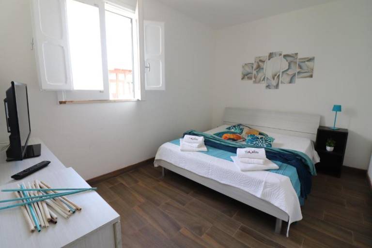 Casa Azzurra Torre dell Orso Stunning Sea View, AC & Free WiFi — photo 2