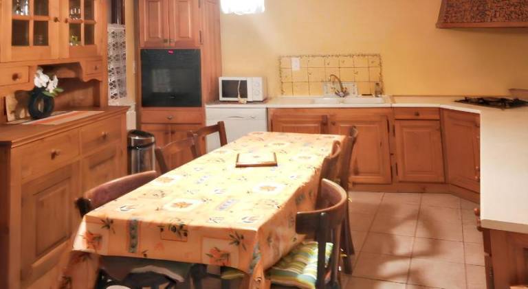 House with 4 rooms for 8 persons — photo 3