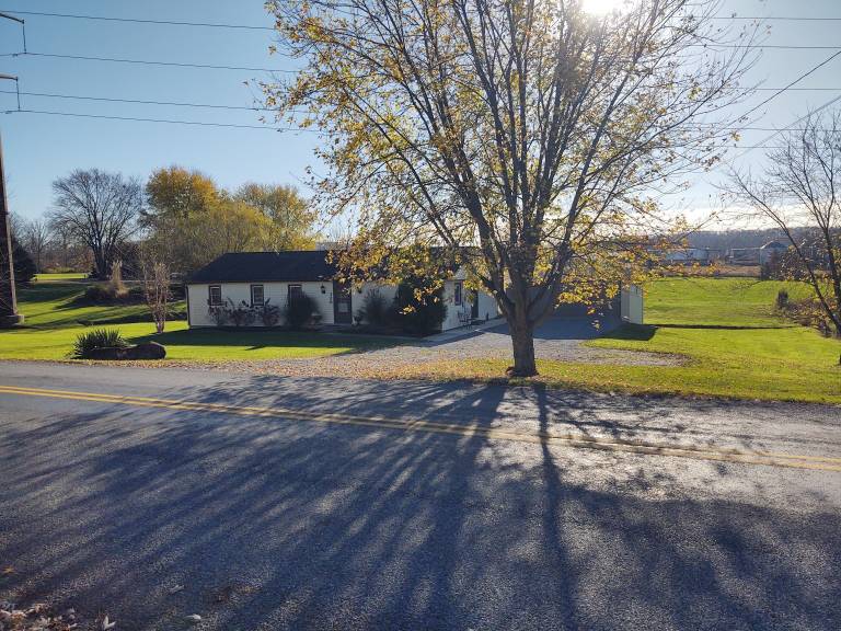 House  Adamstown