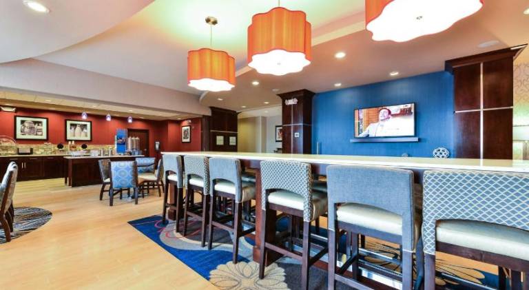 Hampton Inn Corning — photo 2