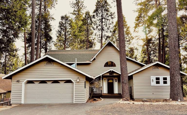 Cabin  Arnold