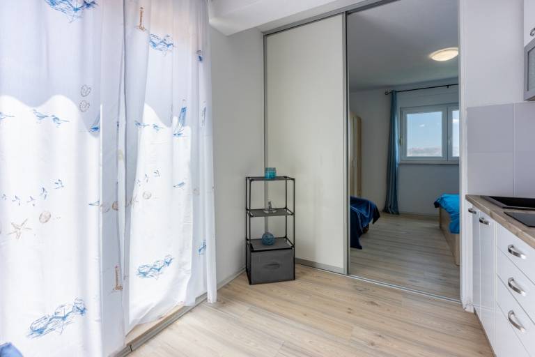 Rental apartment with barbecue, patio & garden | Sea view — photo 4