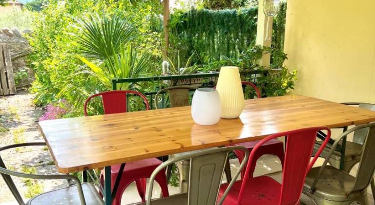 Rental apartment with garden in Torri del Benaco