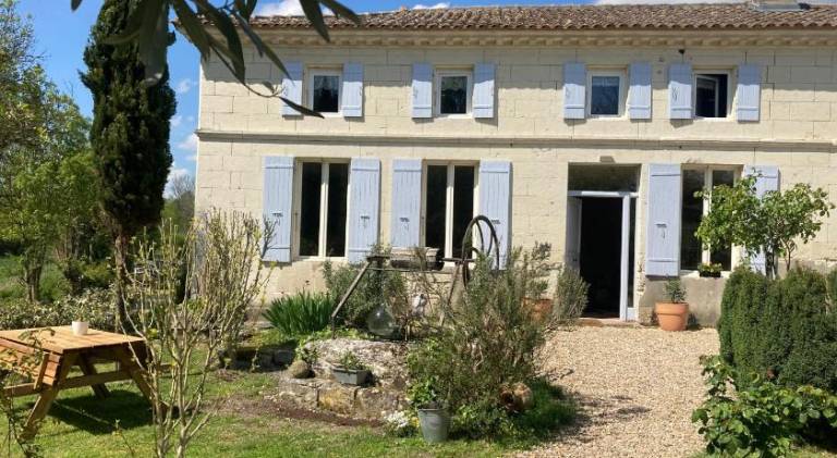 Les Ganivelles in Saintes