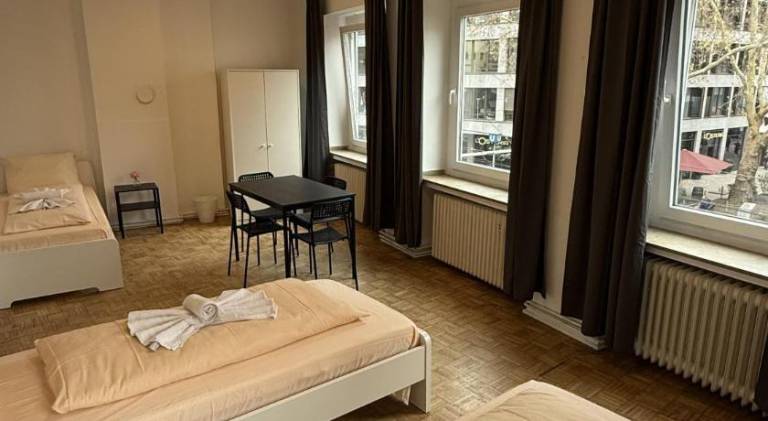 90 m&sup2; Apartment mit Hotelservice