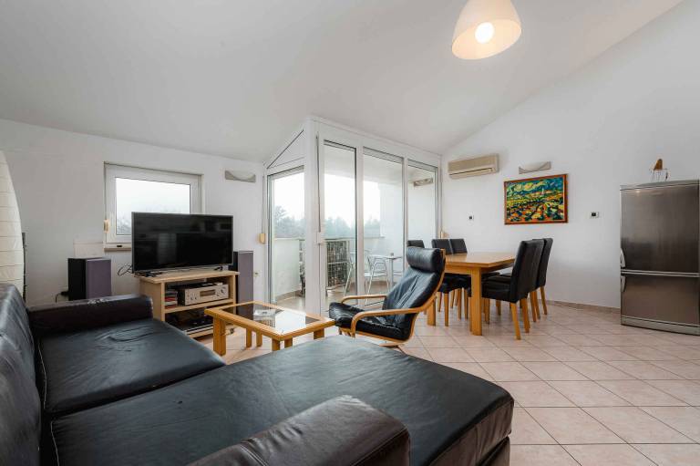 Holiday apartment with grill in Umag