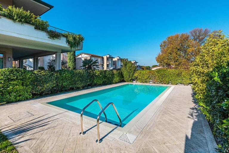 Family-friendly lovely apartment with pool, terrace & sauna | Sea view | Next to the beach | Pets allowed — photo 2