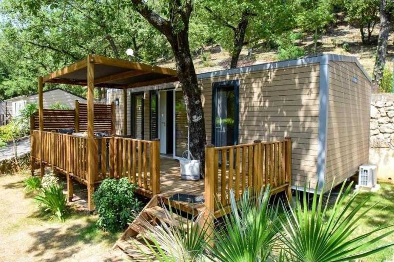 Camping Roquefort-les-Pins