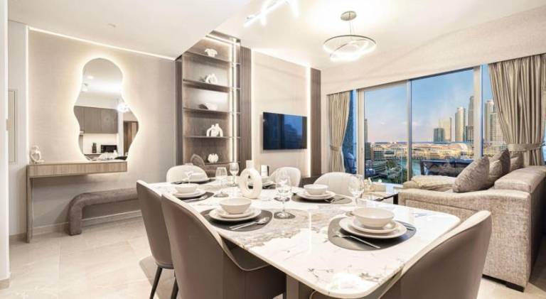 Fully equipped beautiful holiday apartment with barbecue, garden & pool | Next to Burj Khalifa | Pet-friendly — photo 3