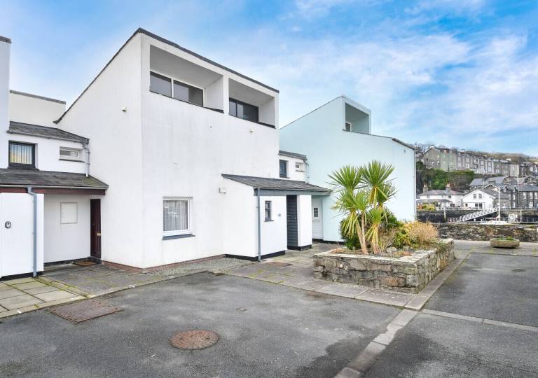 House  Borth-y-Gest