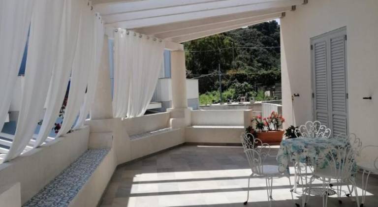 Vacation home with patio in Lipari