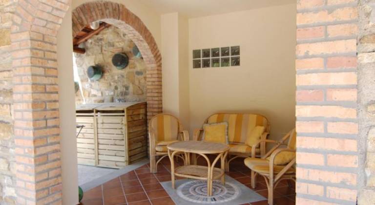 Charming farm with pool, terrace & barbeque | Dogs allowed — photo 4