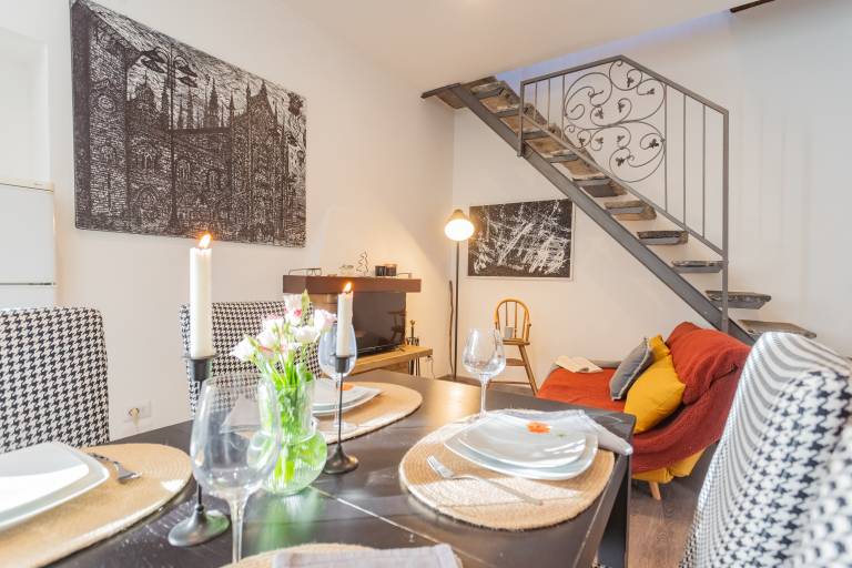 Rental apartment with patio | Next to Como Cathedral | City view — photo 2