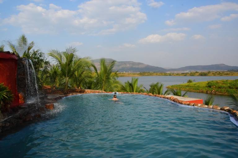 Resort  Pimpri-Chinchwad