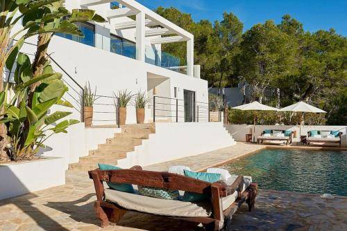Villa Cala Jondal