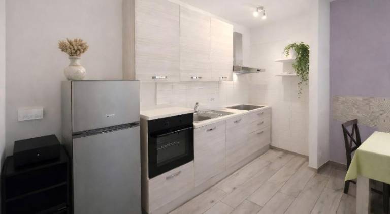 Holiday apartment with 2 rooms for 6 persons — photo 4